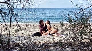 Beach sex between 2 passionate couple. - Squirt at min7.40 and 13.25 - - Tape shot with my new telephoto lens